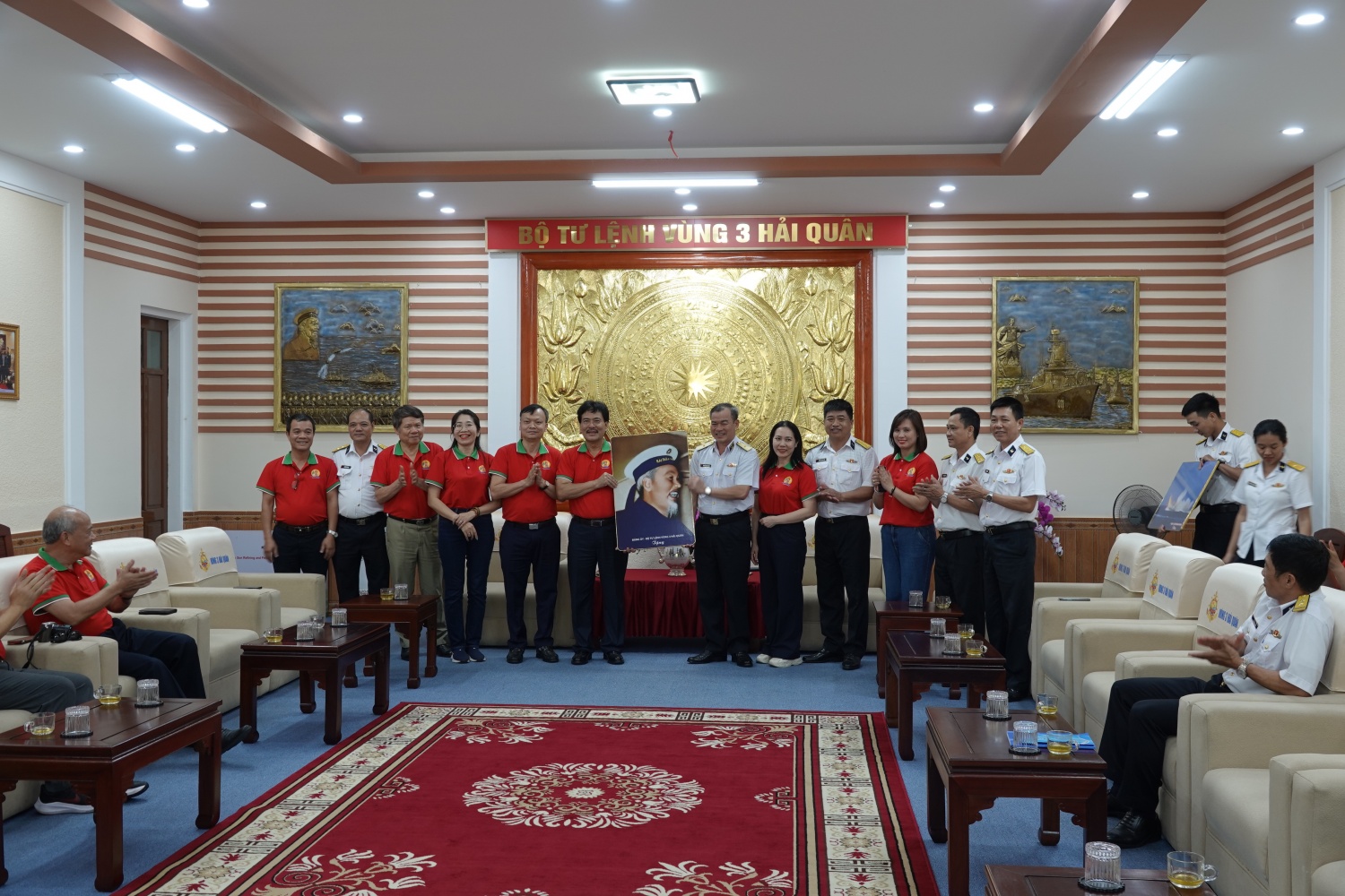 Hành trình gắn kết nghĩa tình biển đảo, lan tỏa văn hóa Petrovietnam Hành trình gắn kết nghĩa tình biển đảo, lan tỏa văn hóa Petrovietnam