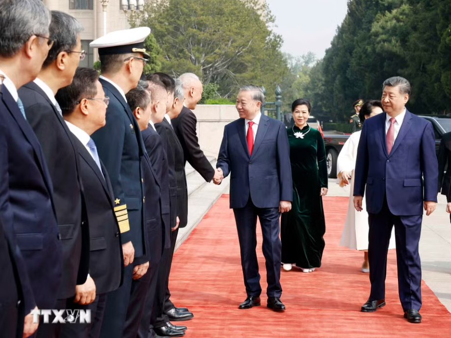 Lễ đón trọng thể Tổng Bí thư, Chủ tịch nước Tô Lâm thăm cấp Nhà nước đến Trung Quốc