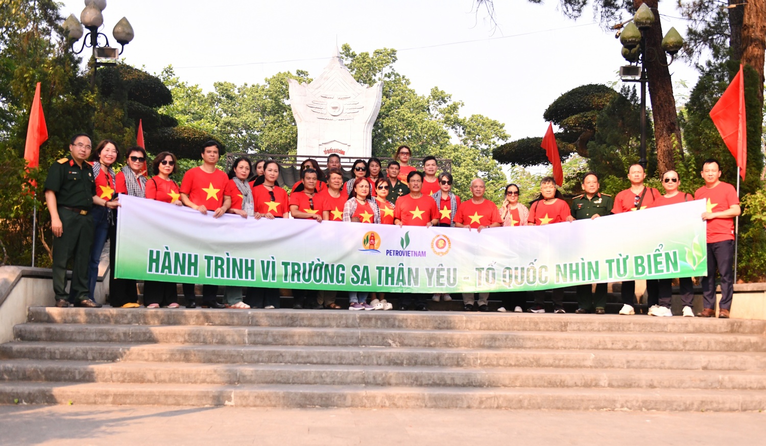 Hành trình gắn kết nghĩa tình biển đảo, lan tỏa văn hóa Petrovietnam Hành trình gắn kết nghĩa tình biển đảo, lan tỏa văn hóa Petrovietnam