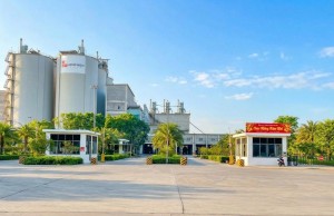 Công ty Xi măng Long Sơn chào mừng ngày Giải phóng miền Nam 30/4 và Quốc tế Lao động 1/5