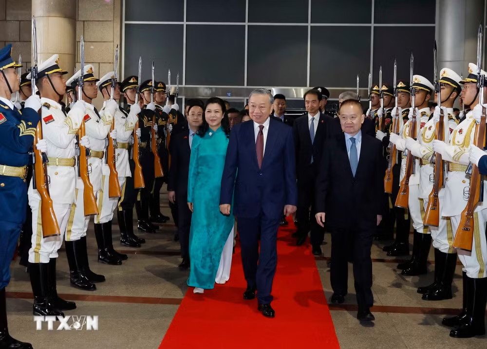 Tổng Bí thư, Chủ tịch nước Tô Lâm tới thăm Nam Ninh (Trung Quốc) Tổng Bí thư, Chủ tịch nước Tô Lâm tới thăm Nam Ninh (Trung Quốc)