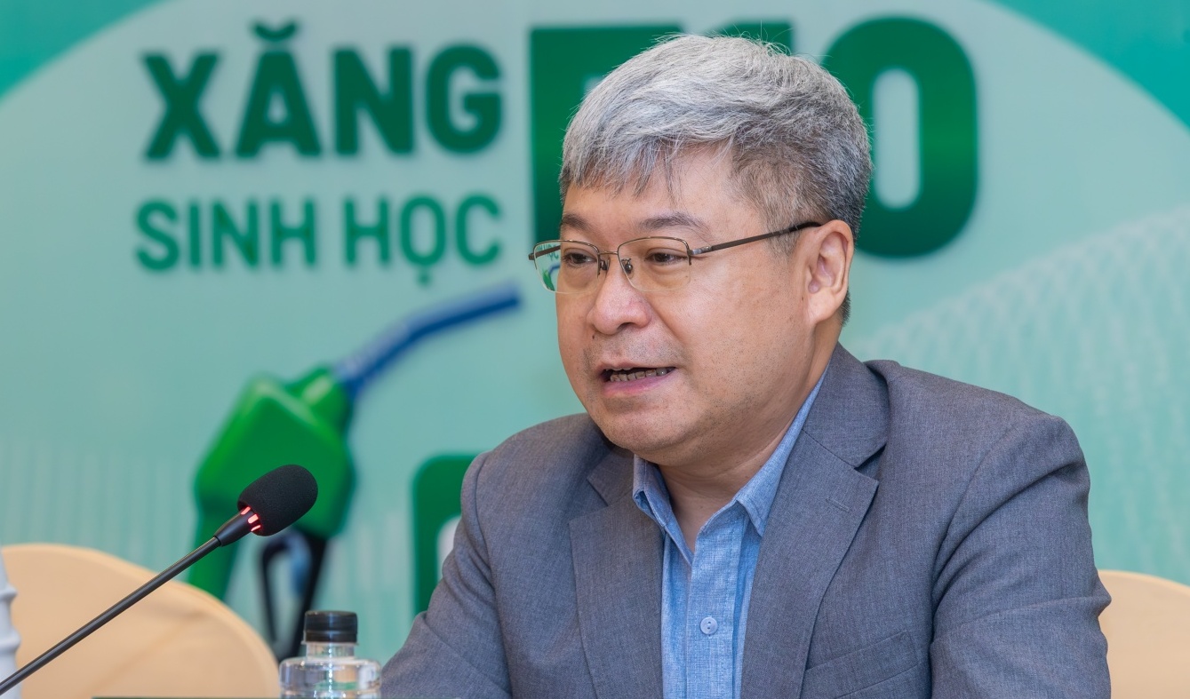 PGS.TS Phạm Hữu Tuyến: Xăng E10 giảm phát thải, không ảnh hưởng động cơ
