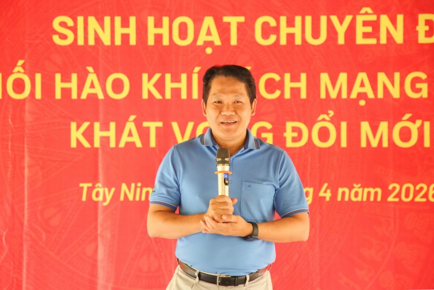 Tiếp nối hào khí cách mạng   Thắp lửa khát vọng đổi mới