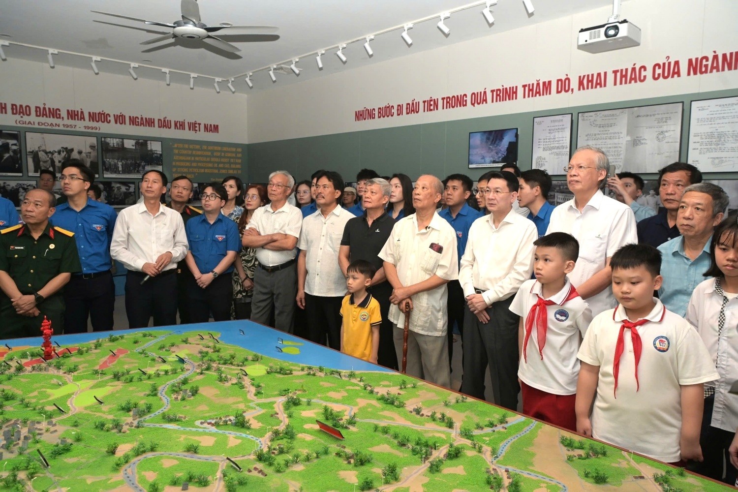 Hành trình năng lượng - Petrovietnam