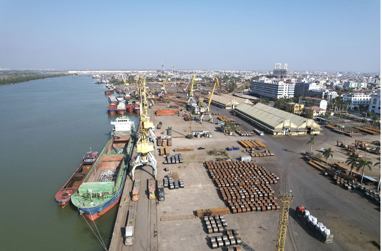 Tin tức kinh tế ngày 21/4: Tạm dừng chi ngân sách nếu chậm cung cấp thông tin tài chính