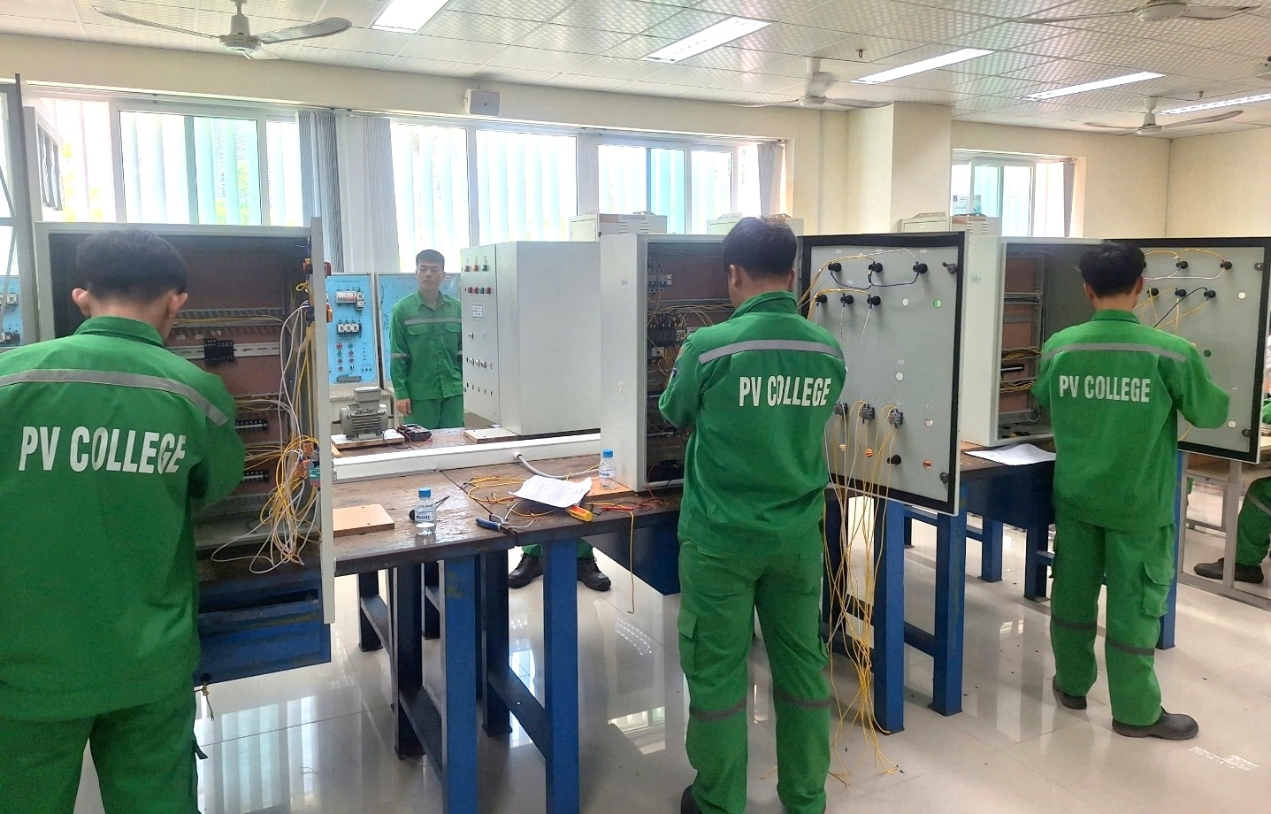 Lễ tốt nghiệp khóa 2023: Dấu ấn chất lượng đào tạo của PV College