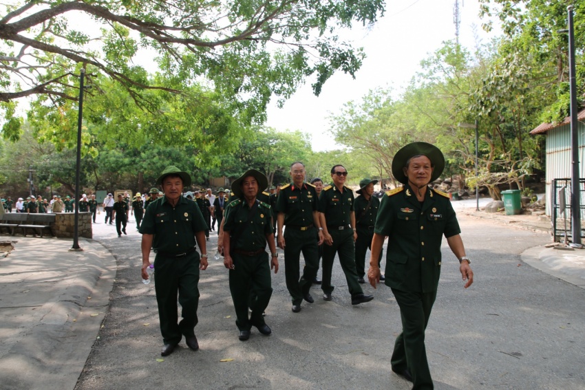 Hành trình về nguồn ý nghĩa của CLB CCB Dầu khí phía Nam nhân kỷ niệm 1 năm thành lập