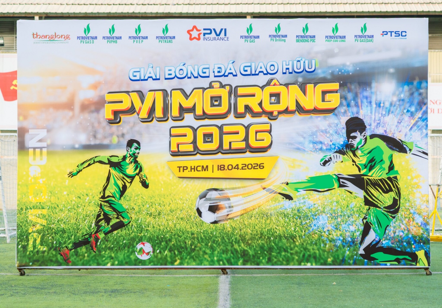 Sôi nổi Giải bóng đá giao hữu PVI mở rộng 2026
