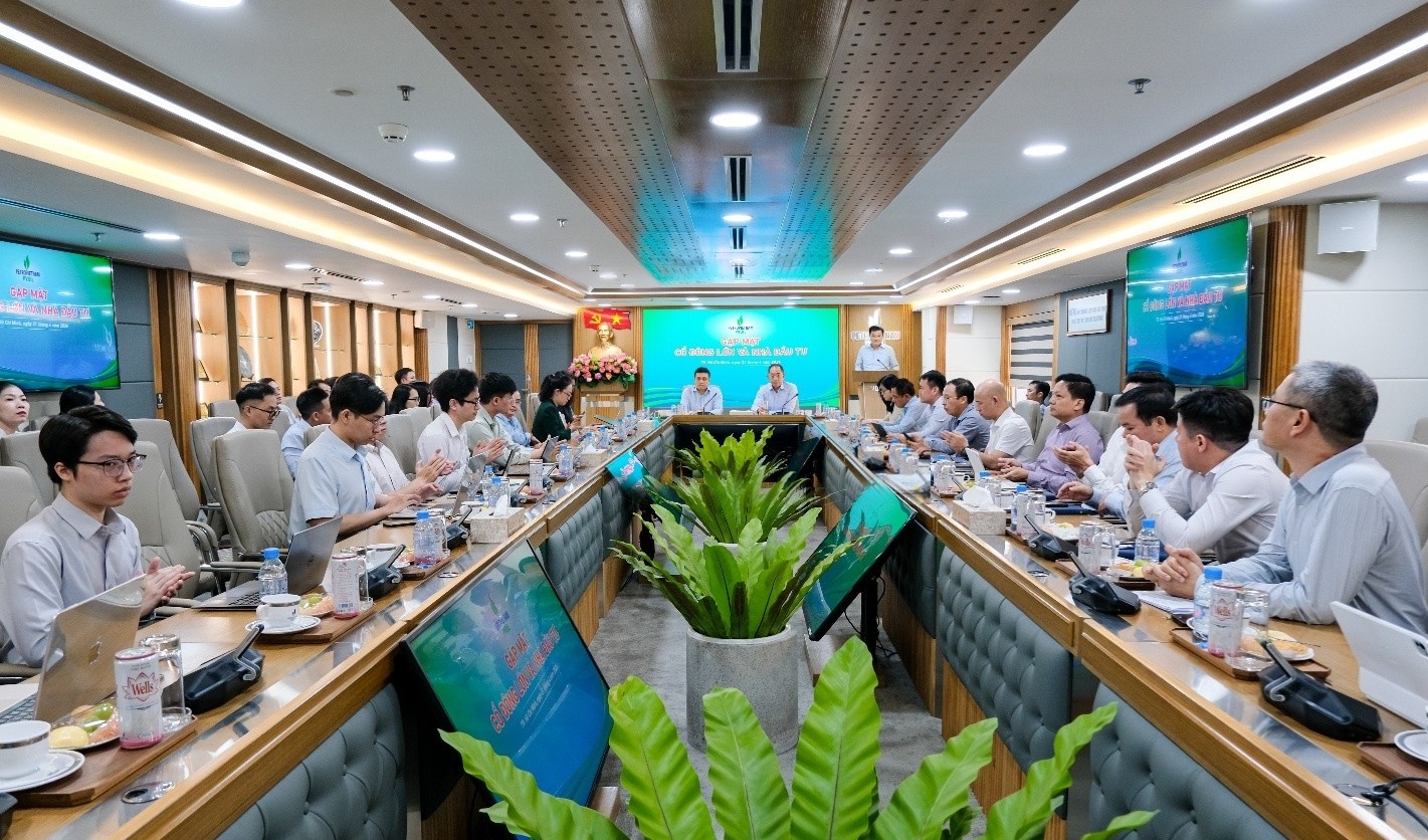 PVOIL gặp mặt các cổ đông lớn, quỹ đầu tư và công ty chứng khoán trước thềm Đại hội đồng cổ đông