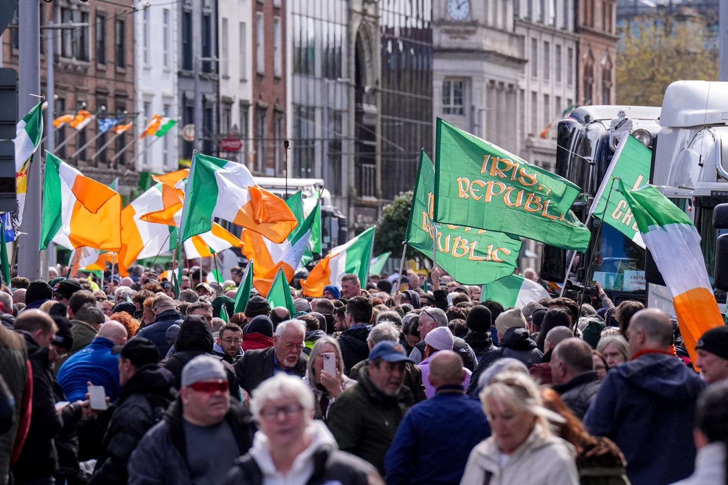 Biểu tình về nhiên liệu phơi bày điểm yếu trong hệ thống năng lượng Ireland