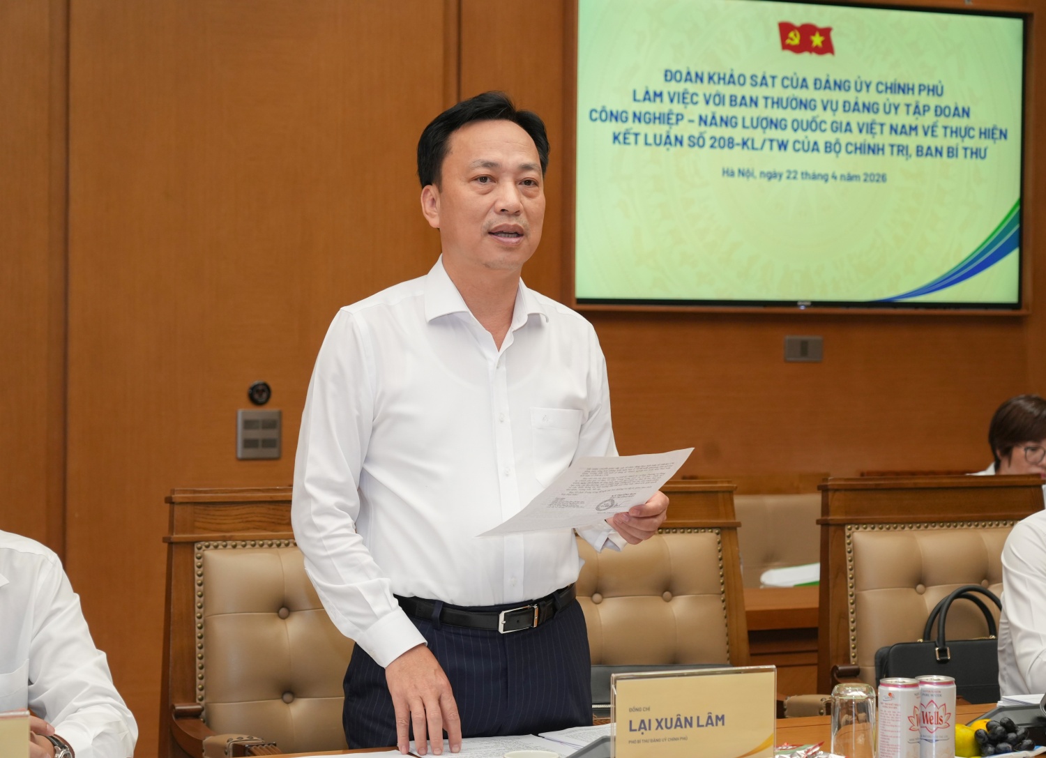 Đoàn khảo sát Đảng ủy Chính phủ làm việc với Đảng bộ Petrovietnam về triển khai Kết luận số 208-KL/TW