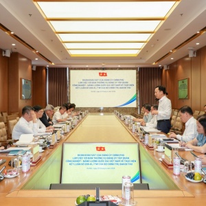 Đoàn khảo sát Đảng ủy Chính phủ làm việc với Đảng bộ Petrovietnam về triển khai Kết luận số 208-KL/TW