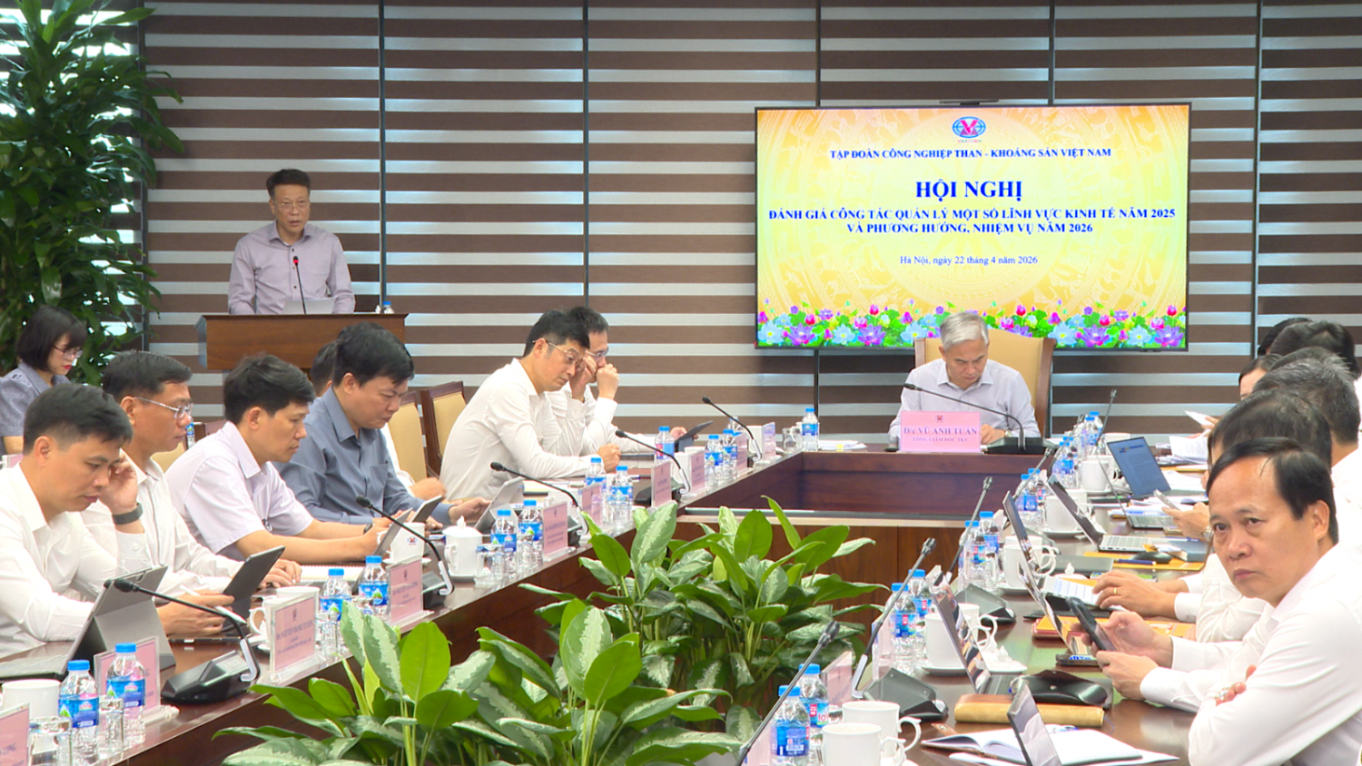 TKV quản lý kinh tế