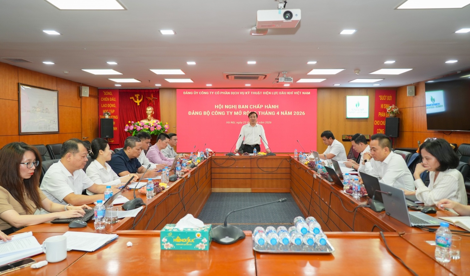 Phát huy vai trò lãnh đạo của Đảng, củng cố tinh thần "Một đội ngũ - Một mục tiêu"