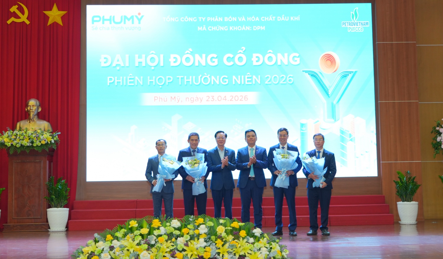 PVFCCo - Phú Mỹ đặt doanh thu 17.600 tỷ đồng và tăng tốc chuyển dịch xanh