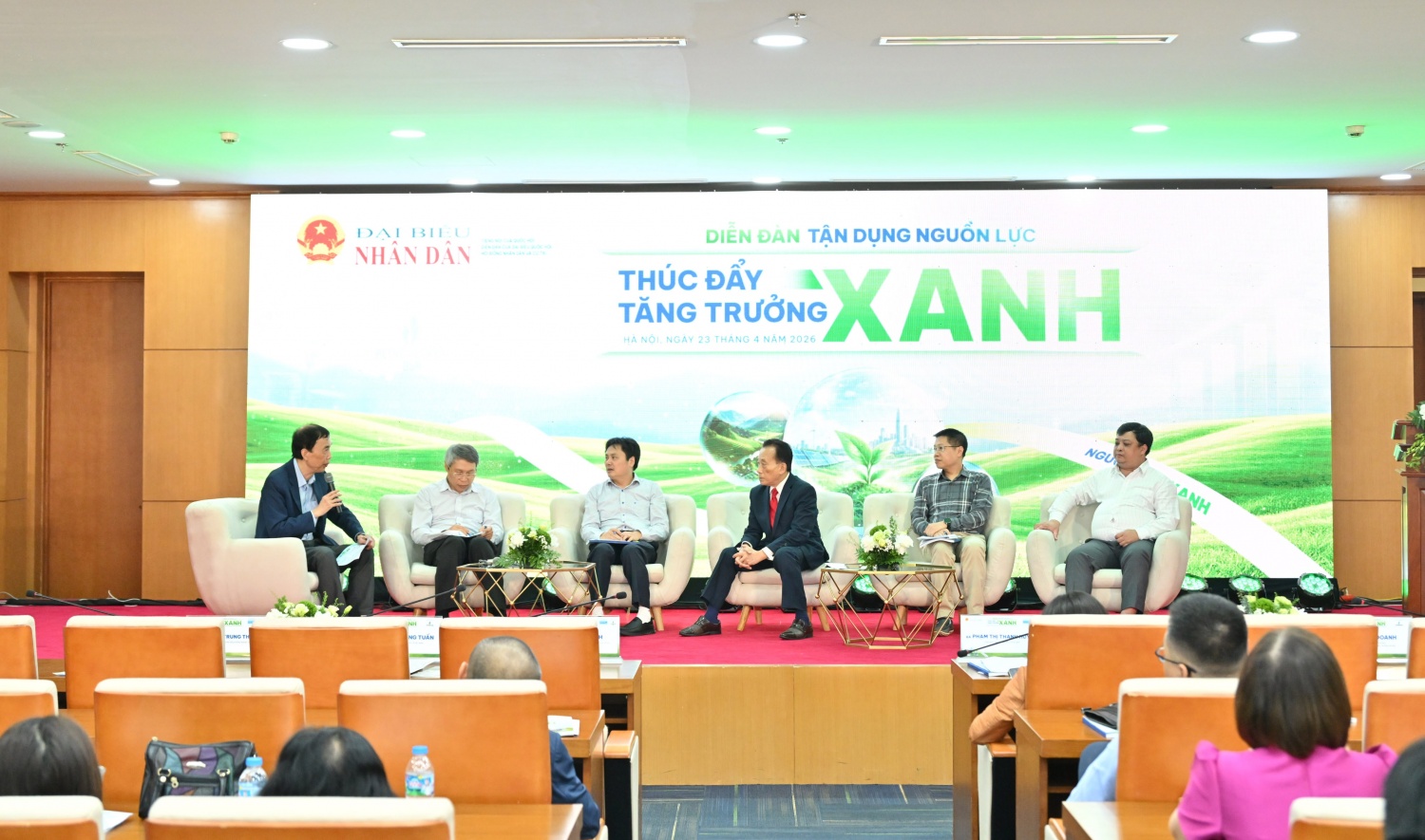 Tận dụng nguồn lực thúc đẩy tăng trưởng xanh