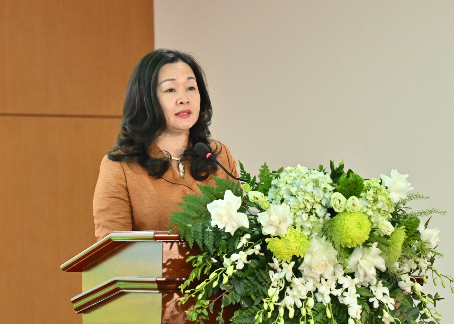 Tận dụng nguồn lực thúc đẩy tăng trưởng xanh