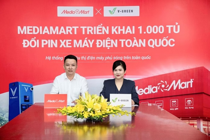 V-Green và Mediamart hợp tác triển khai 1.000 tủ đổi pin xe máy điện trong tháng 5/2026