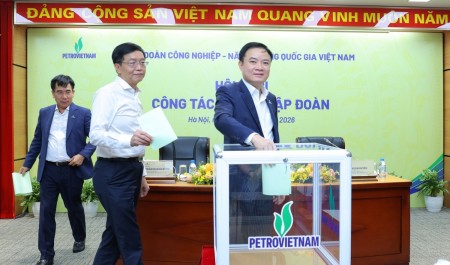 [VIDEO] Petrovietnam thống nhất giới thiệu nhân sự Tổng Giám đốc và Phó Tổng Giám đốc Tập đoàn