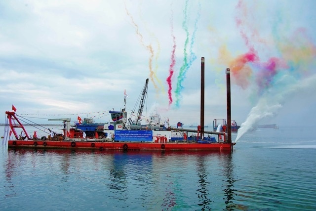 Siêu cảng tỷ đô Liên Chiểu khởi công: “Cú hích thế kỷ” đưa mọi dòng chảy đổ về Vinhomes Hải Vân Bay