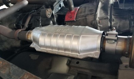 Nạn trộm cắp bộ khí thải ô tô để lấy Palladium lan rộng toàn cầu