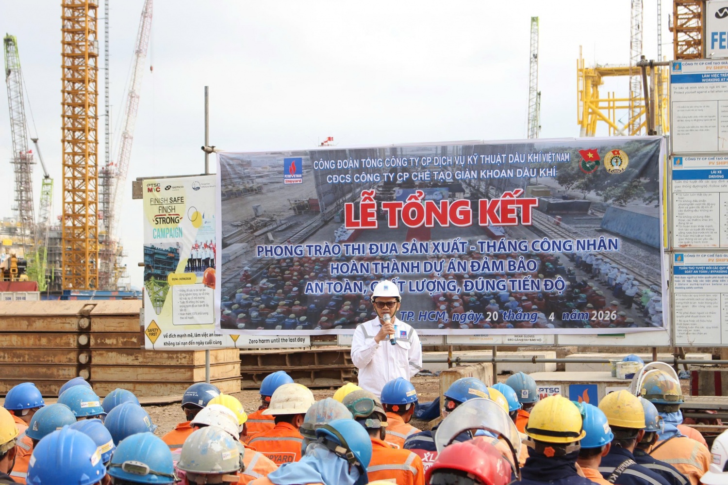 PV Shipyard tổng kết thi đua sản xuất, khen thưởng các tập thể, cá nhân tiêu biểu