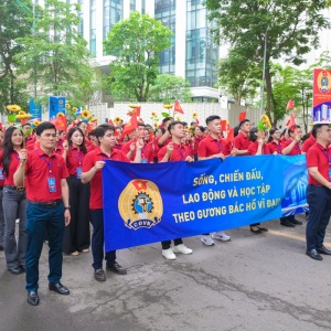 [VIDEO] Khí thế người lao động Petrovietnam tại Lễ diễu hành kỷ niệm 140 năm Ngày Quốc tế Lao động