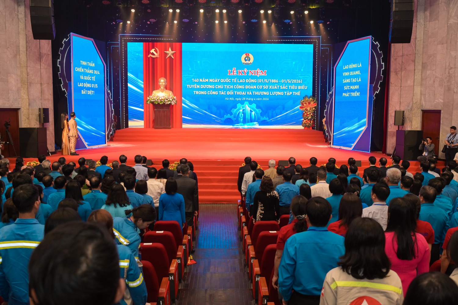 [Chùm ảnh] Công đoàn Petrovietnam ghi dấu ấn tại Lễ kỷ niệm 140 năm Ngày Quốc tế Lao động