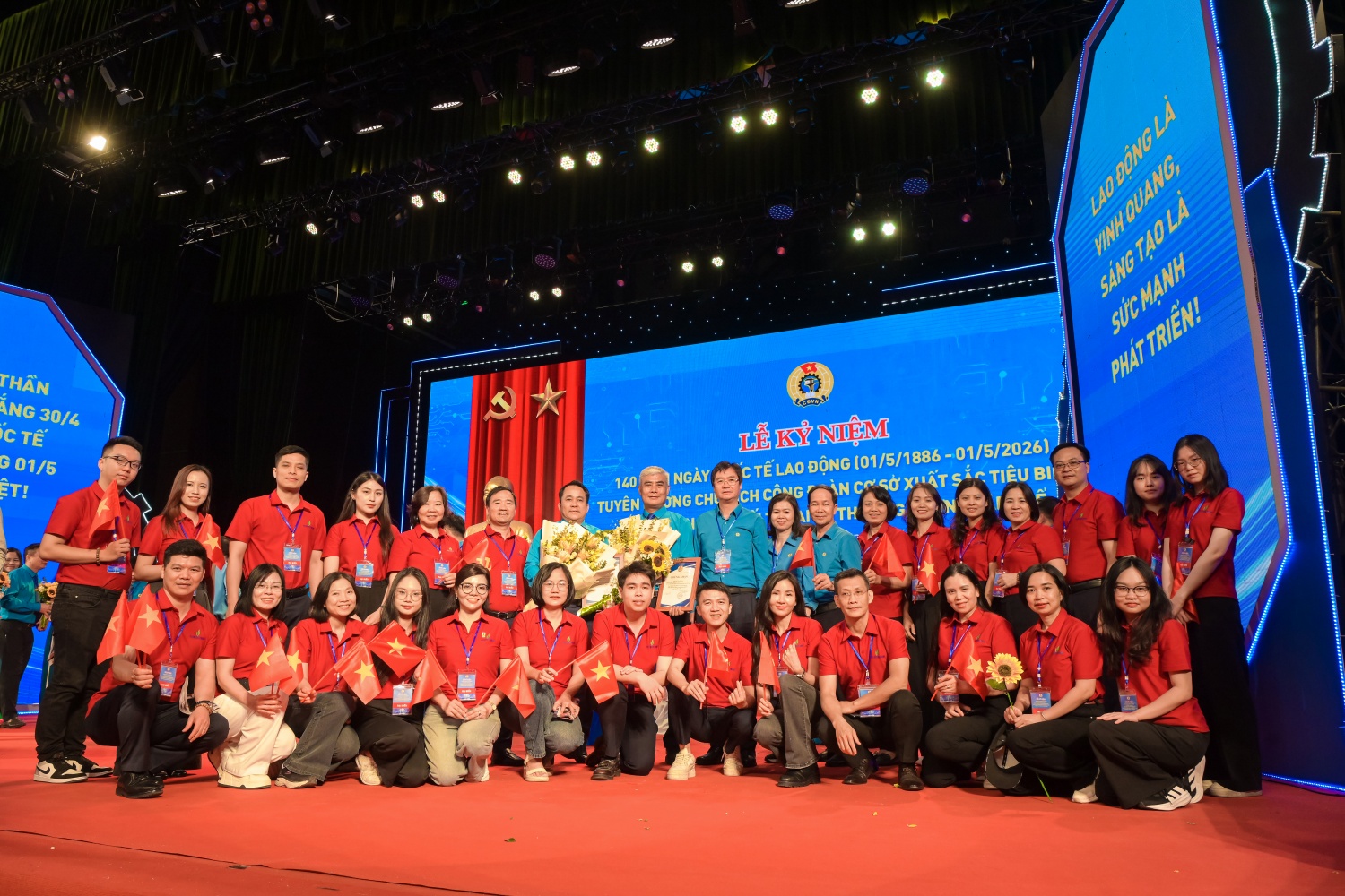 Công đoàn Petrovietnam ghi dấu ấn tại lễ kỷ niệm 140 năm Ngày Quốc tế Lao động