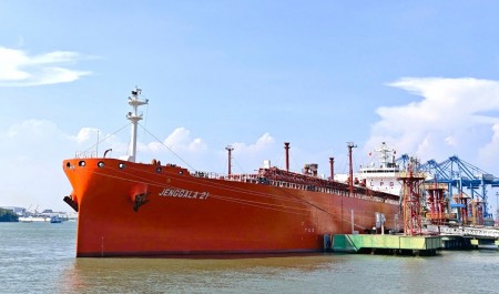 PV GAS nhập khẩu gần 120 nghìn tấn LNG, LPG trước kỳ nghỉ lễ, đảm bảo nhu cầu năng lượng quốc gia