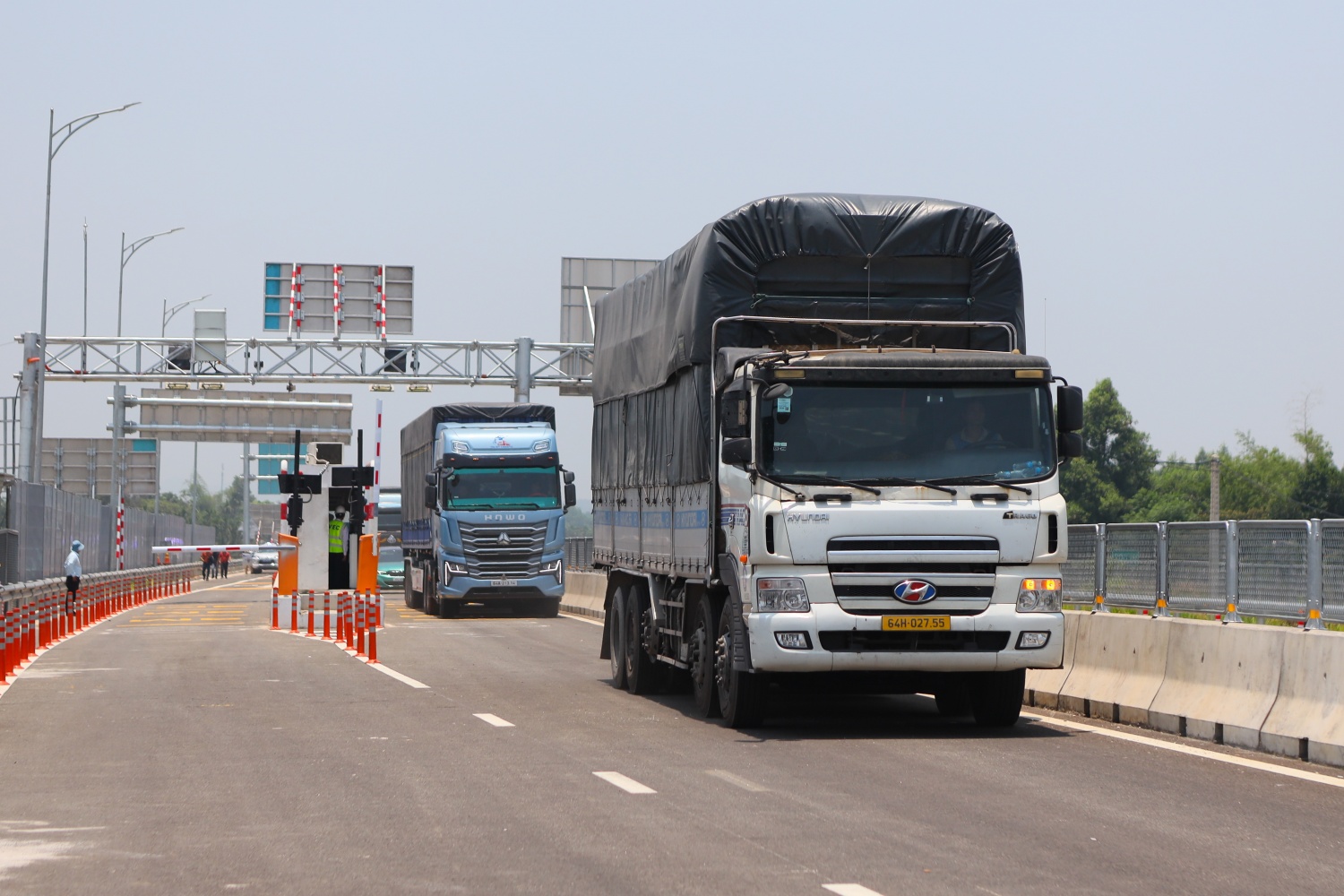 Thông xe toàn tuyến cao tốc Quảng Ngãi - Hoài Nhơn