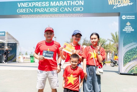 Trước giờ khai màn VnExpress Marathon, runner và du khách nói gì về Vinhomes Green Paradise?