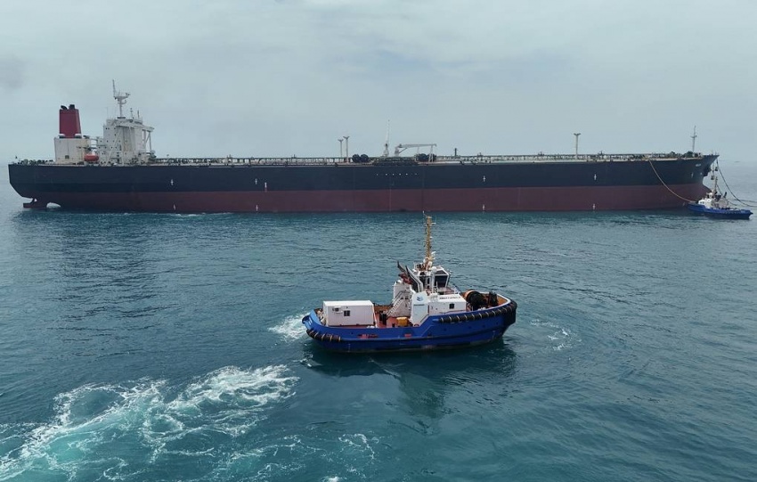 Iraq giảm sâu giá dầu thô vận chuyển qua eo biển Hormuz