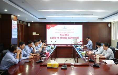 “Yêu Bác lòng ta trong sáng hơn”: Chủ đề sinh hoạt ý nghĩa tại Chi bộ 5 và Chi bộ 6 (Đảng bộ NCKH&ĐT)