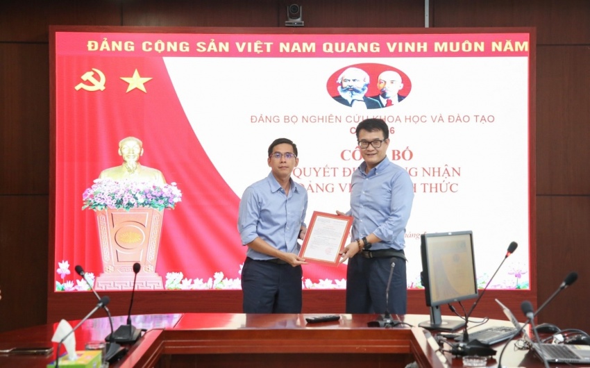 “Yêu Bác lòng ta trong sáng hơn”: Chủ đề sinh hoạt ý nghĩa tại Chi bộ 5 và Chi bộ 6 (Đảng bộ NCKH&ĐT)