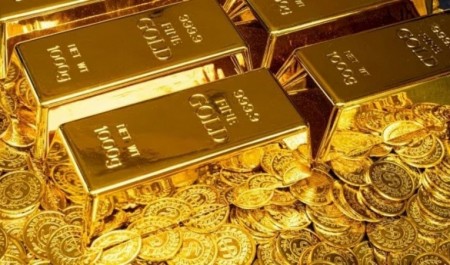 Giá vàng hôm nay 7/5: Bật tăng mạnh, thế giới tiến sát mốc 4.700 USD/ounce