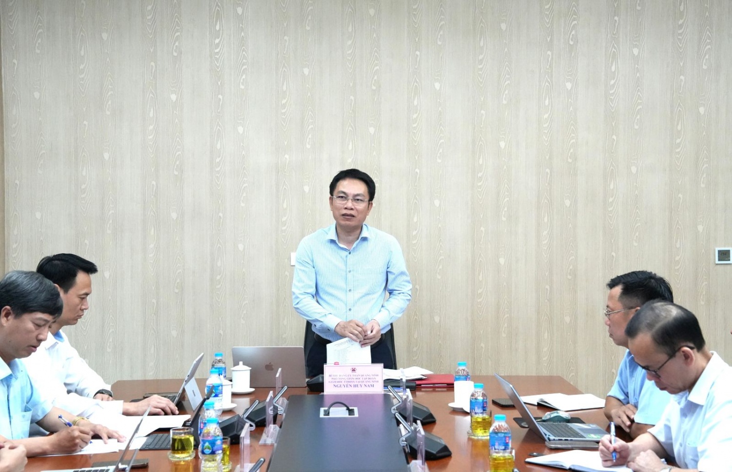 TKV sản xuất và tiêu thụ than 