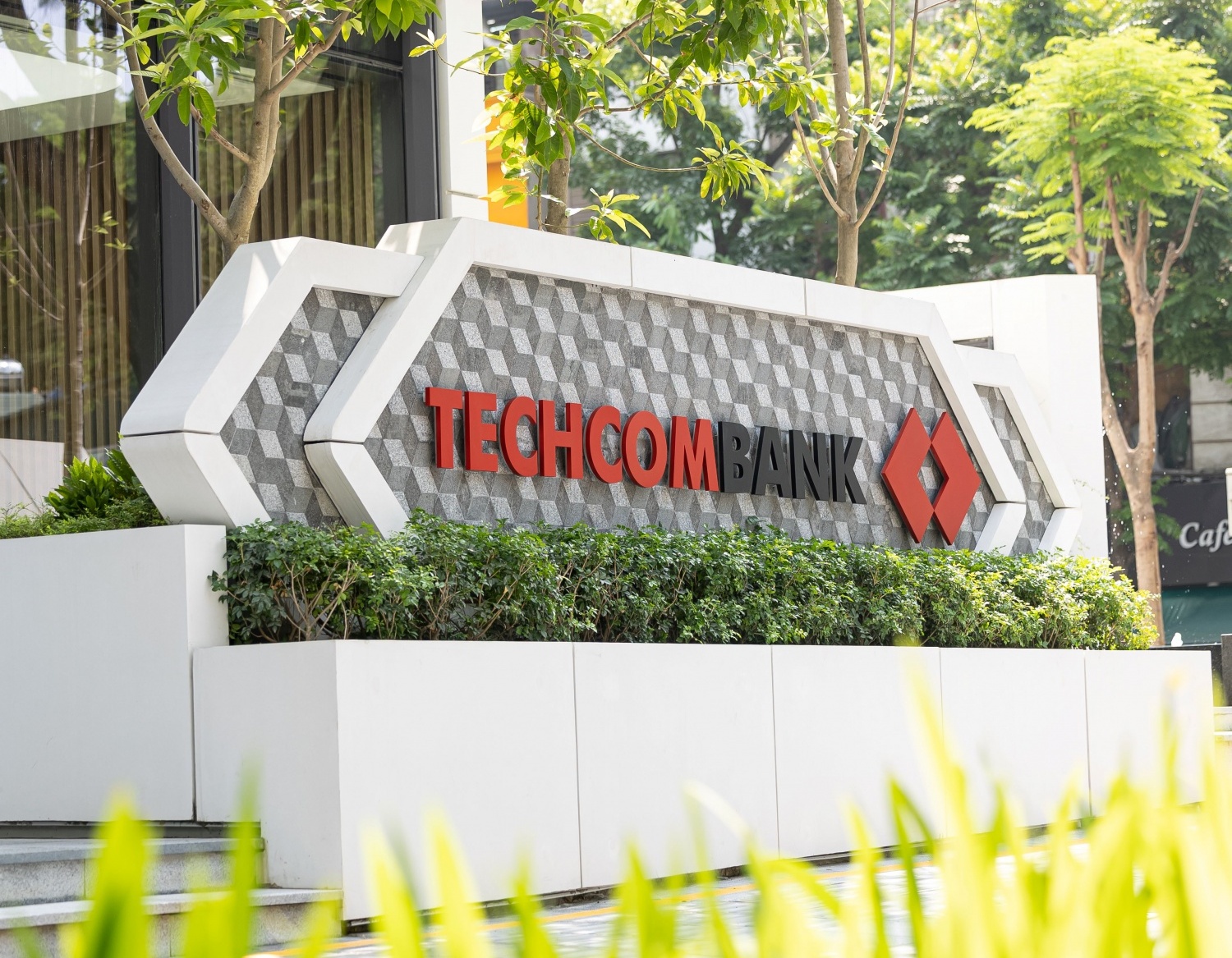 Techcombank sẽ chi trả cổ tức bằng tiền mặt hơn 4.960 tỷ đồng năm 2025