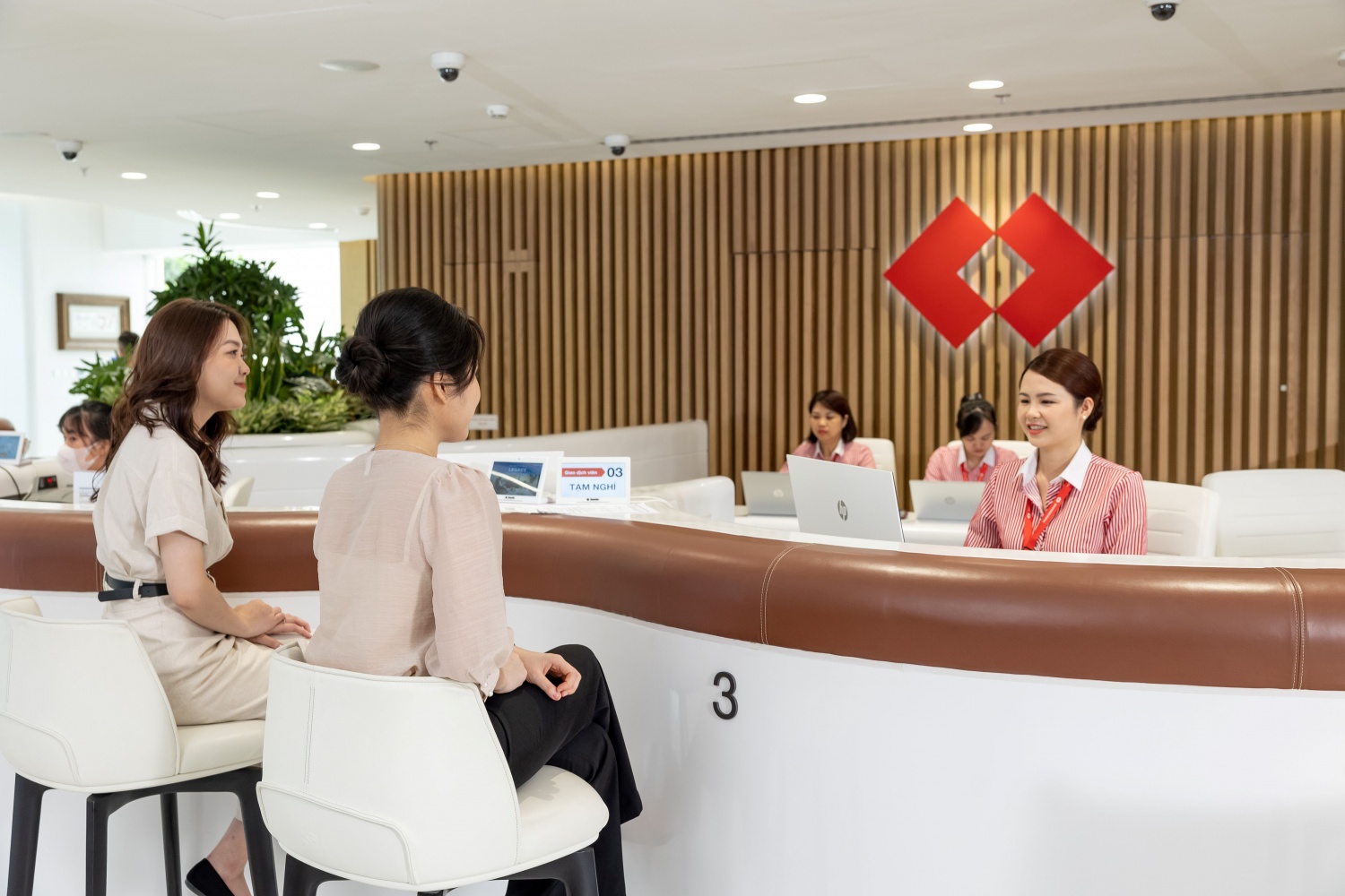 Techcombank sẽ chi trả cổ tức bằng tiền mặt hơn 4.960 tỷ đồng năm 2025