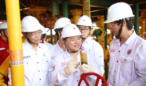Đoàn công tác Tổng LĐLĐ Việt Nam thăm, động viên NLĐ Petrovietnam trên các công trình ngoài khơi
