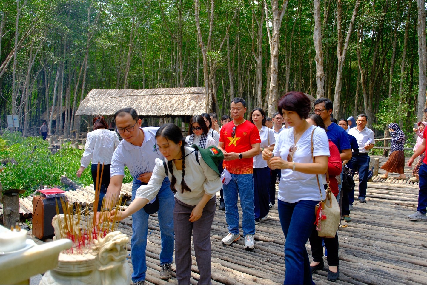 Hành trình ý nghĩa của PVEP tại Chiến khu Rừng Sác