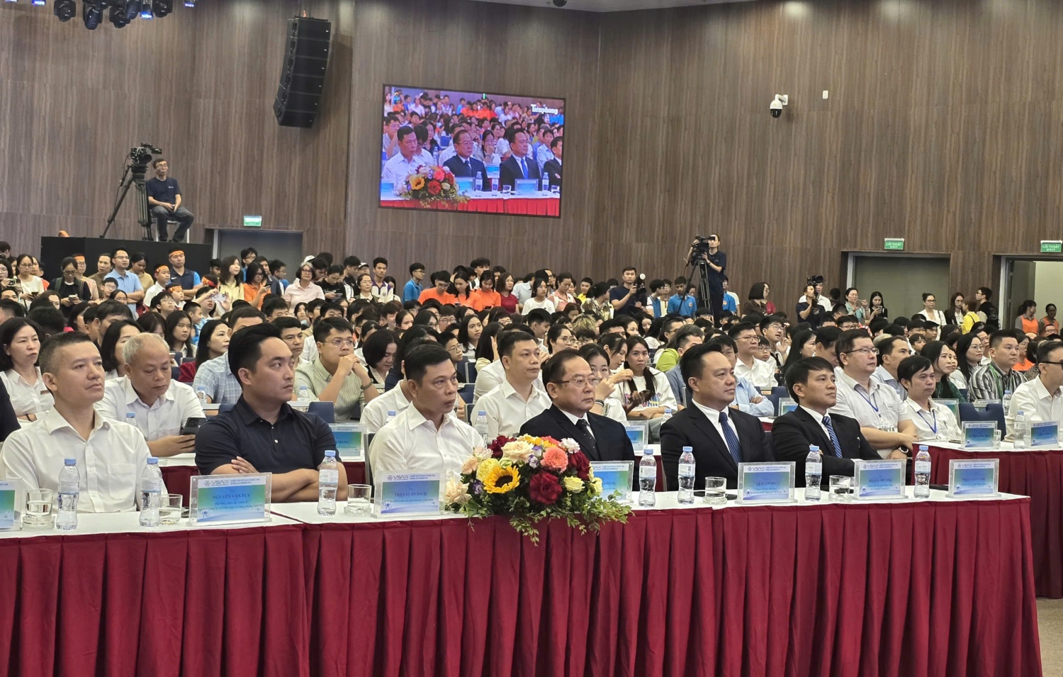 Học sinh từ 37 trường STEM Innovation Petrovietnam góp mặt tại Chung kết Quốc gia VSAR 2025-2026
