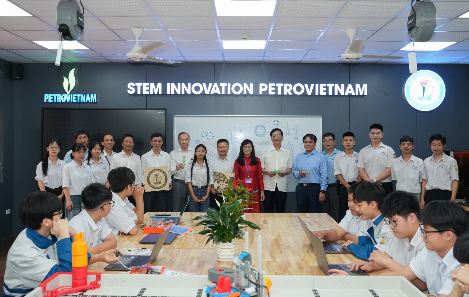 Petrovietnam kiến tạo môi trường sáng tạo cho học sinh Bắc Ninh