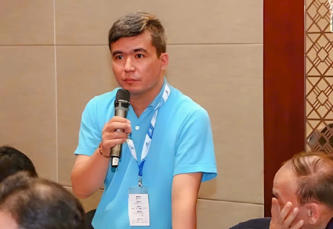 Từ Hội nghị cấp cao ASEAN đến tham vọng bán dẫn: Bài toán năng lượng sạch của Việt Nam