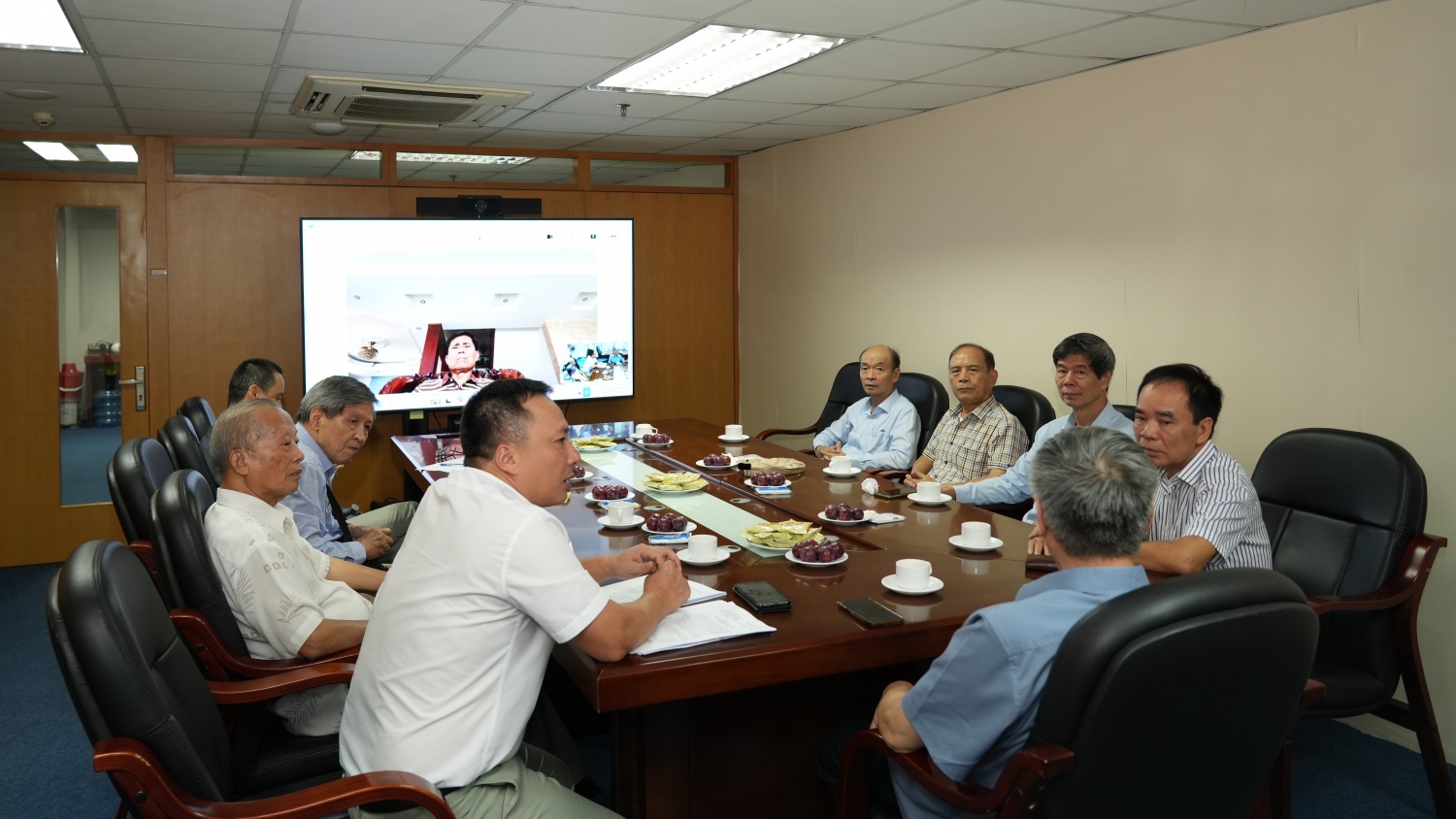 Toàn cảnh buổi sinh hoạt chi bộ