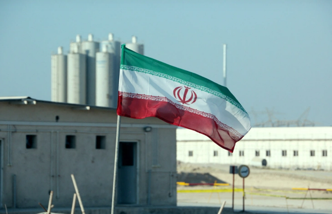Ông Trump đặt vấn đề ngăn chặn chương trình hạt nhân của Iran lên hàng đầu