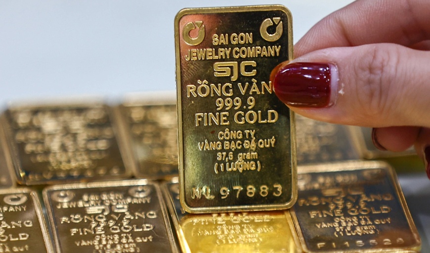 Giá vàng hôm nay 14/5: Đồng loạt giảm