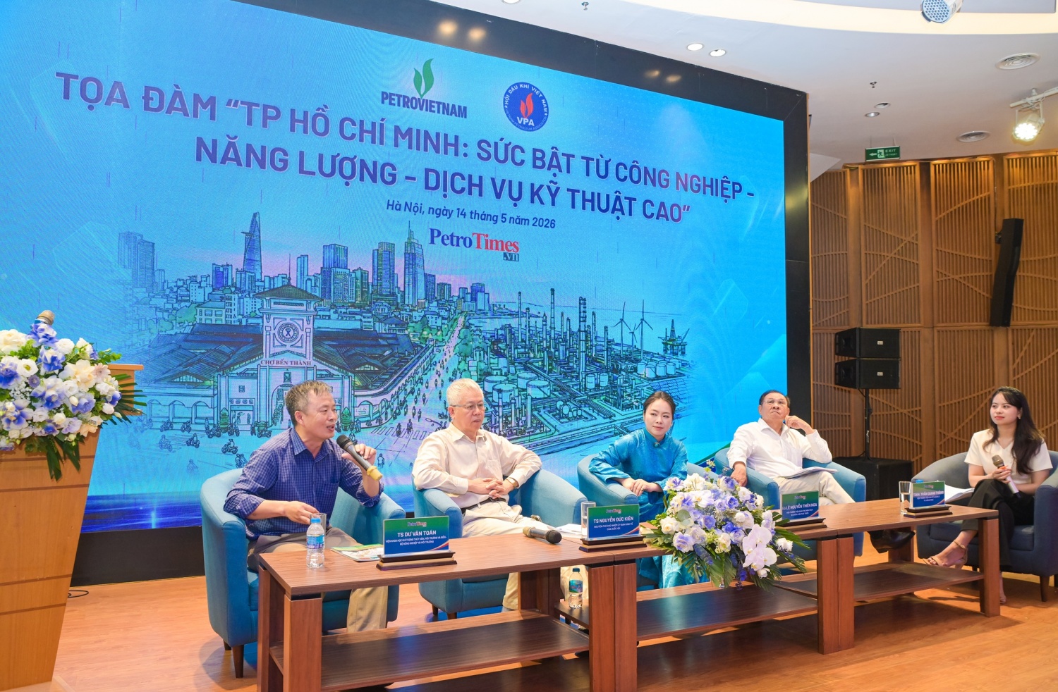 [Trực tiếp] Tọa đàm “TP Hồ Chí Minh: Sức bật từ Công nghiệp - Năng lượng - Dịch vụ kỹ thuật cao”