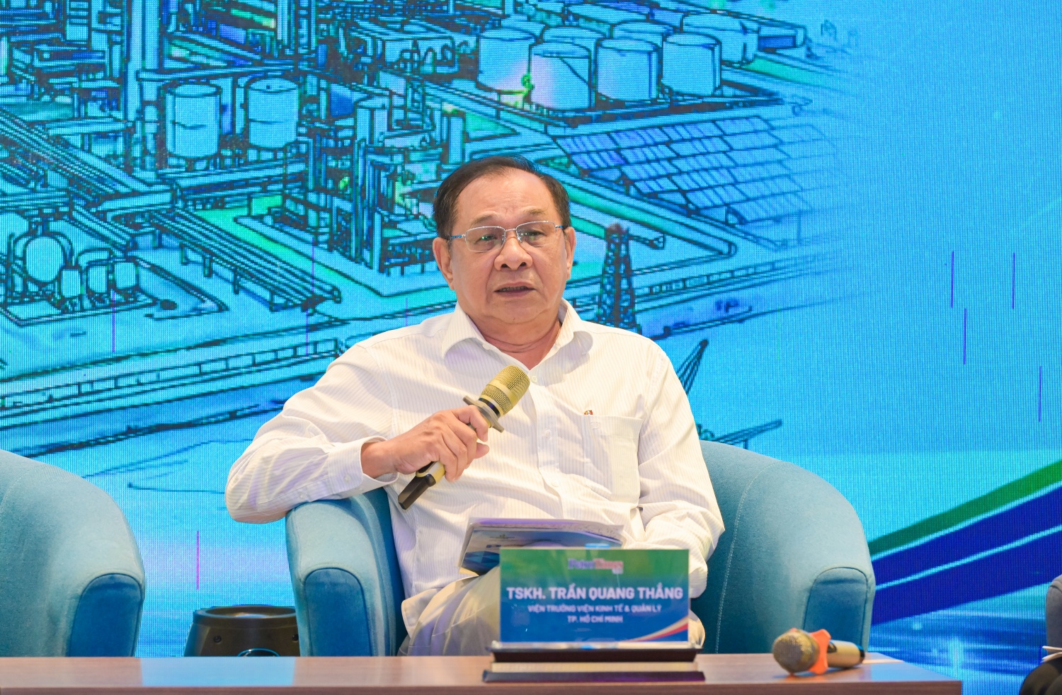 TP Hồ Chí Minh: Từ Nghị quyết 98 đến khát vọng hình thành trục Công nghiệp - Năng lượng - Dịch vụ kỹ thuật cao