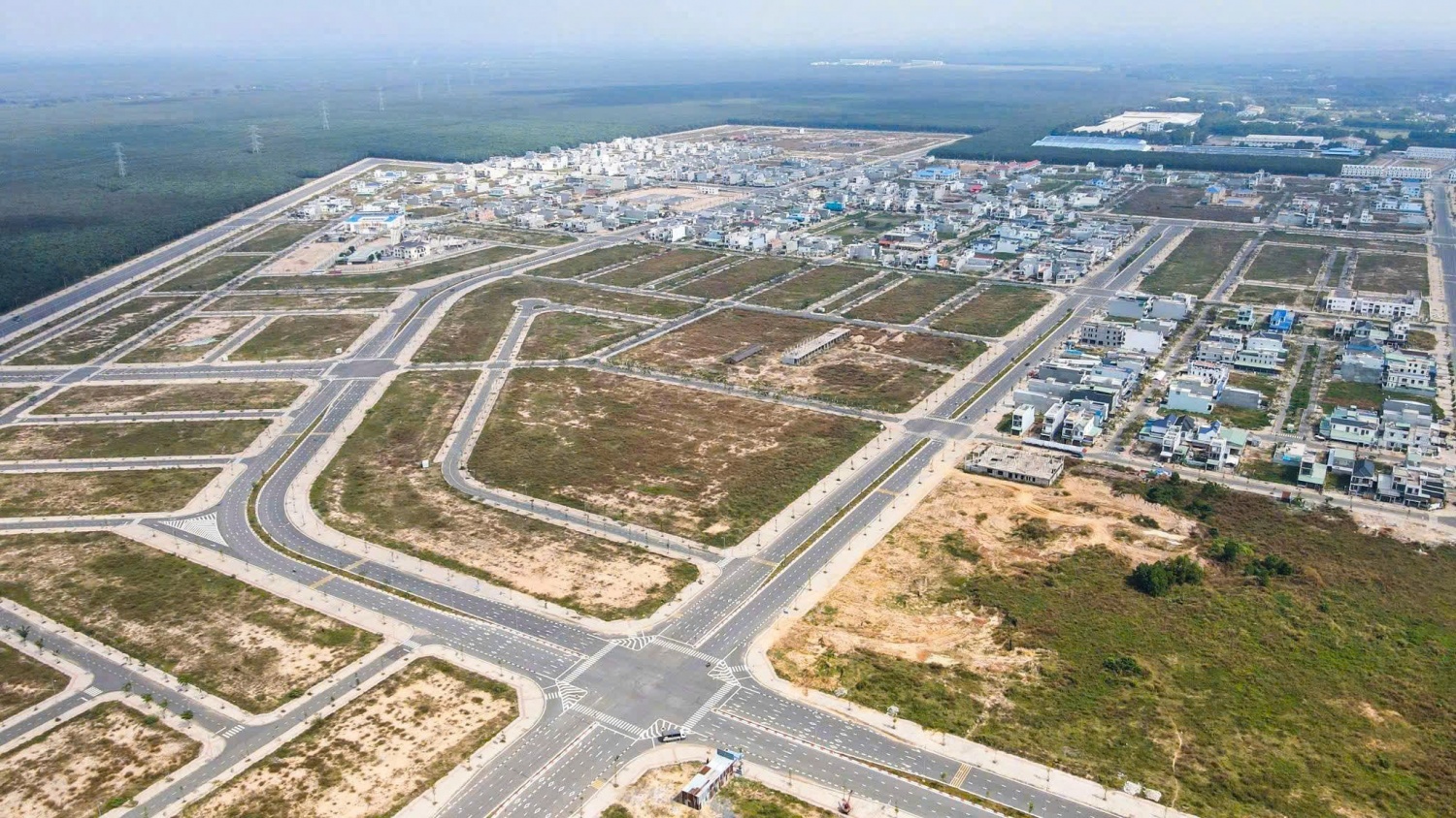 Điểm tin xây dựng - bất động sản ngày 15/5: Hà Nội xây dựng bất động sản gắn với đô thị đa trung tâm